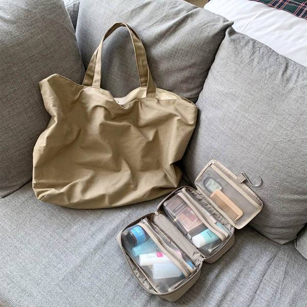 旅行＆帰省もいつもと同じケアをしたい派さんに！「吊り下げポーチ」活用術ご紹介[PR]