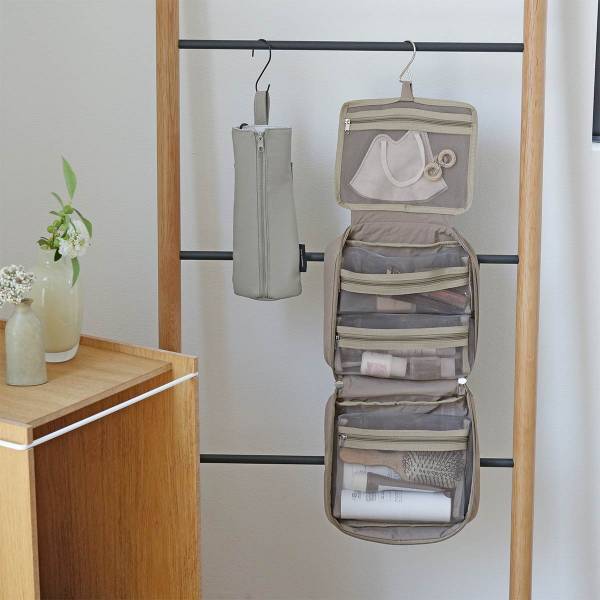 旅行＆帰省もいつもと同じケアをしたい派さんに！「吊り下げポーチ」活用術ご紹介[PR]