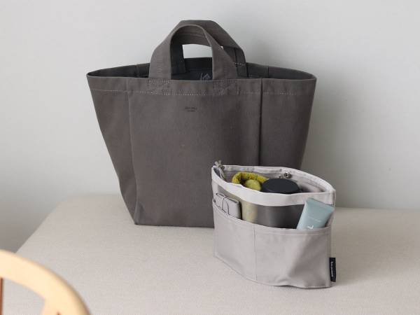 バッグの中ごちゃついてませんか？？気持ちにも余裕が生まれる荷物整理を叶えます。[PR]