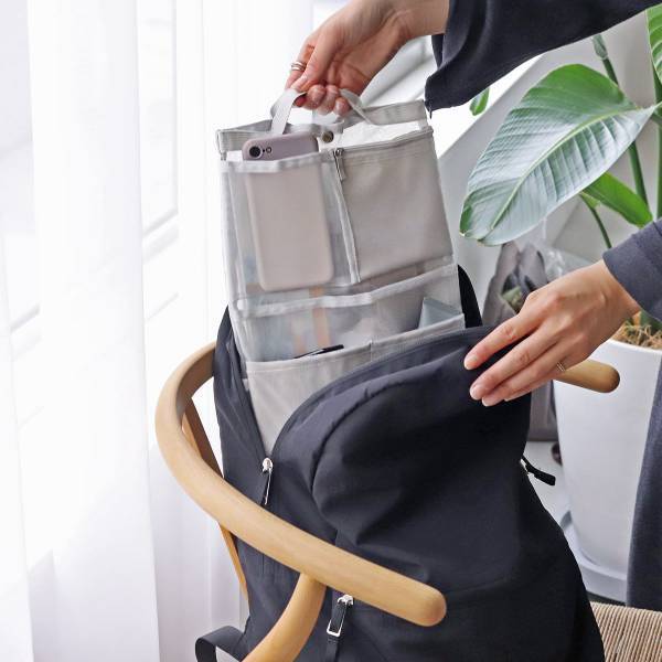 バッグの中ごちゃついてませんか？？気持ちにも余裕が生まれる荷物整理を叶えます。[PR]