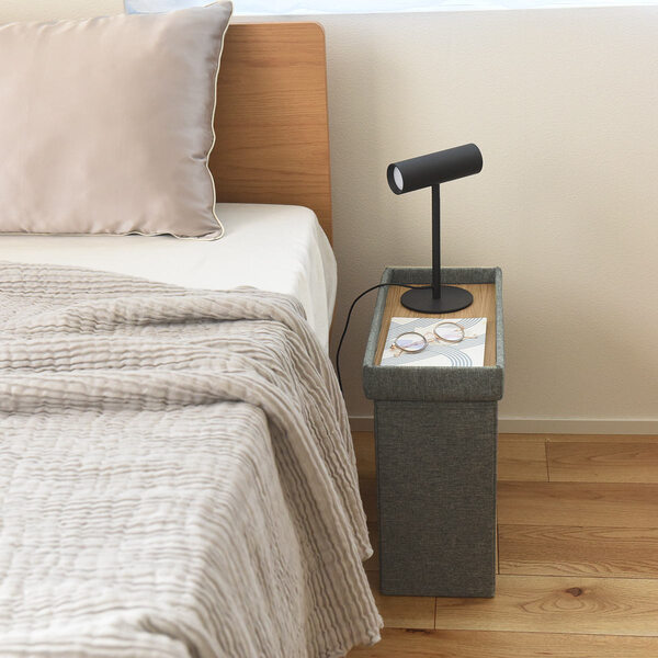 これなら狭スペースに置ける！ちょこんとスリムな「bon moment　1台3役スツール」[PR]