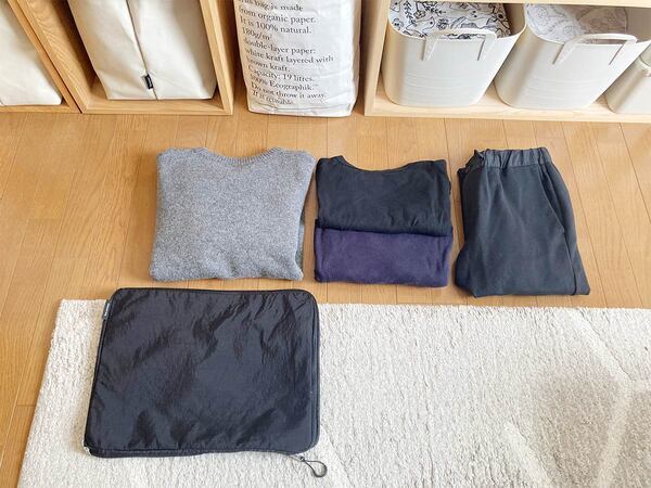 トランクからリュックひとつの旅行まで。かさばる荷物をギュッと圧縮！トラベルポーチみんなの使い方[PR]