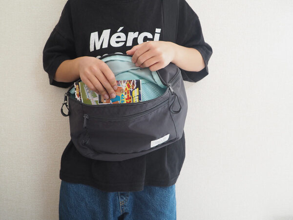 放課後キッズのバッグにはコレ！Switchや水筒がすっぽり入るボディバッグ[PR]