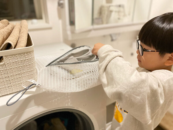 上靴洗い家事に革命を起こす！「そうじの神様」のシューズ丸洗いネット。[PR]