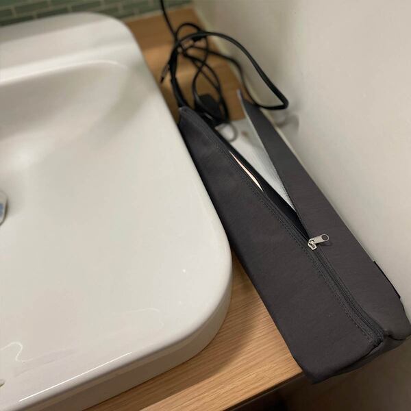 省スペース＆時短に。アイロン歴15年、アイロンポーチ使いはじめました[PR]