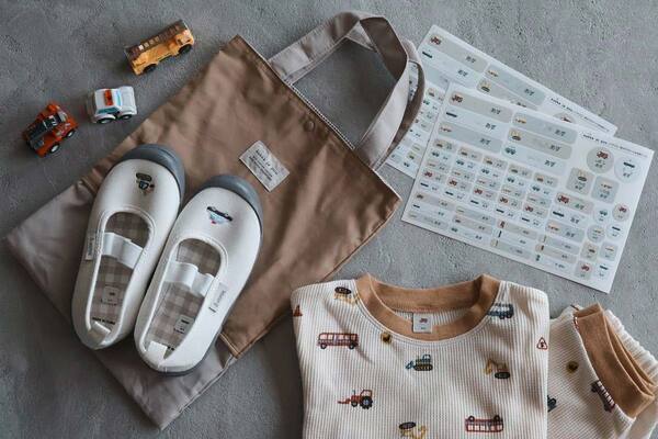 タイパ重視で選ぶ！アイロン不要のお名前シールで、入園入学準備に革命を【インスタグラマーさんのもの選び】[PR]