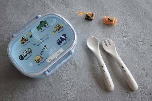 タイパ重視で選ぶ！アイロン不要のお名前シールで、入園入学準備に革命を【インスタグラマーさんのもの選び】[PR]