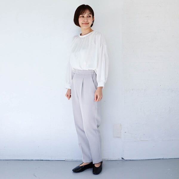 【ハレの日ファッション】世代＆体型を問わずにサラッとキマるパンツスーツ、スタッフ4人の着用例ご紹介[PR]