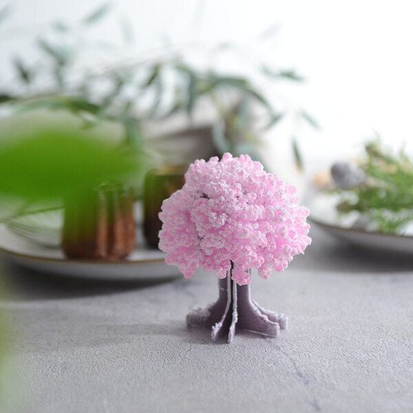 冬にサヨナラ、桜を咲かせてお部屋をパッと明るく！春めきインテリア「魔法の桜ツリー」＆「桜色タペストリー」[PR]