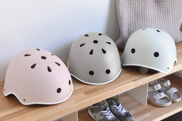 北欧テイストで長く愛用できる「キッズヘルメット」