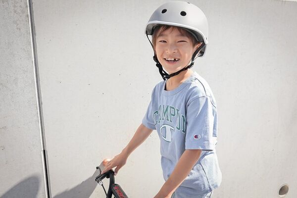 北欧テイストで長く愛用できる「キッズヘルメット」