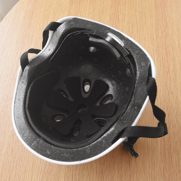 北欧テイストで長く愛用できる「キッズヘルメット」