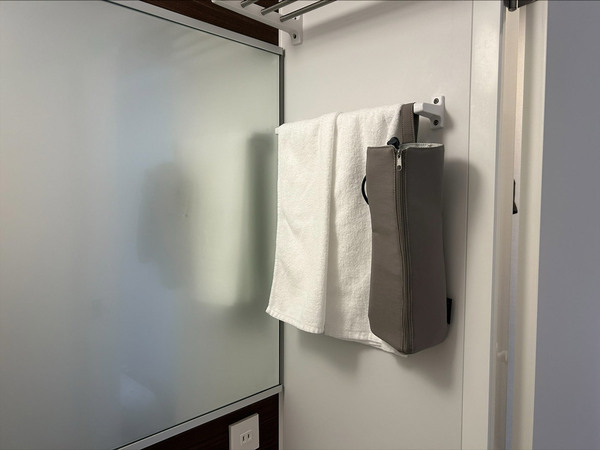 人気カラー再入荷！耐熱温度300℃の頼れる「ヘアアイロンポーチ」愛用スタッフの声[PR]