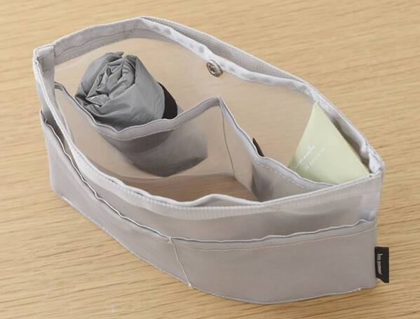 圧倒的な軽さが嬉しい、40gの超軽量バッグインバッグで春は身軽にお出かけを【インスタグラマーさんのもの選び】[PR]