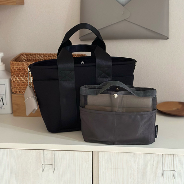 圧倒的な軽さが嬉しい、40gの超軽量バッグインバッグで春は身軽にお出かけを【インスタグラマーさんのもの選び】[PR]