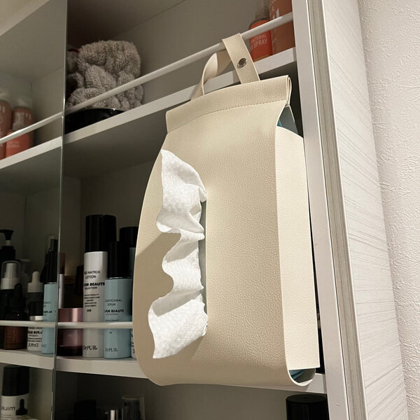 ティッシュケース以外にも。「吊るせる」「撥水性」を活かした私の活用法。[PR]