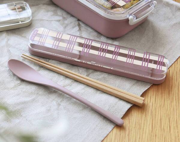 お花見にピクニック、遠足にも！春のお出かけは、お気に入りのランチセットと一緒に【インスタグラマーさんのもの選び】[PR]