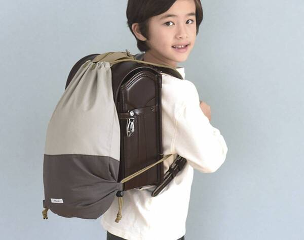 ママインスタグラマーさんも太鼓判！子どもの通学を助けてくれる、ランドセルの「プラスワン」アイテム3選。[PR]