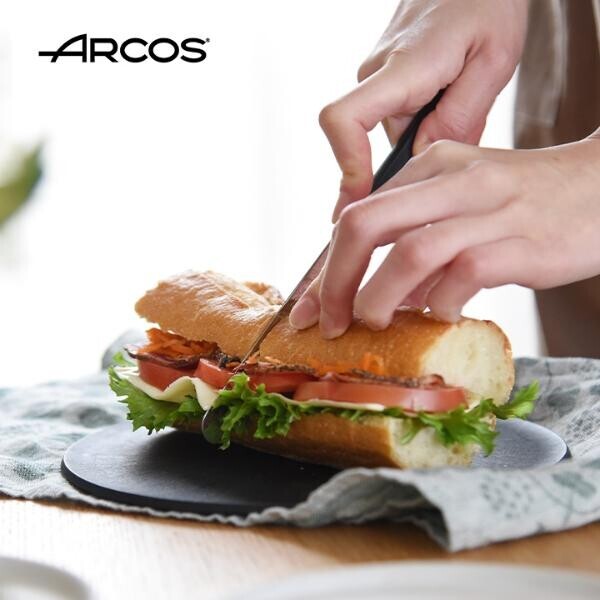 サンドイッチを潰さずにカット⁉ すごい卓上ナイフ「ARCOS」スペインから上陸