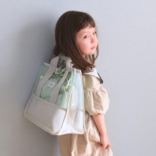 ママたちの意見を取り入れパワーアップ！ さらに使いやすくなった「クッカヤプーのプールバッグ」