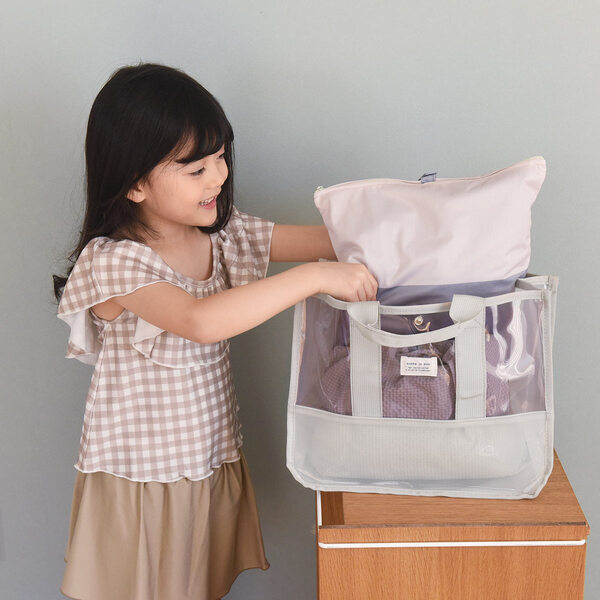 ママたちの意見を取り入れパワーアップ！ さらに使いやすくなった「クッカヤプーのプールバッグ」