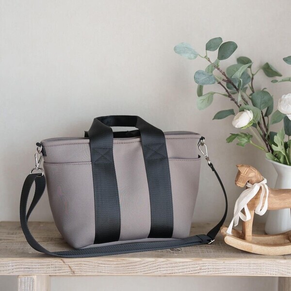 子どもの成長とともに変わるライフスタイル。ずっと使えるベビーカーバッグが、激動のママの暮らしを支えます【インスタグラマーさんのもの選び】[PR]