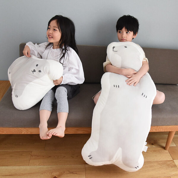 暑がりキッズ＆ベビーが涼しく眠れる！夏の抱っことネンネに「接触冷感」２シリーズで暑さ対策[PR]