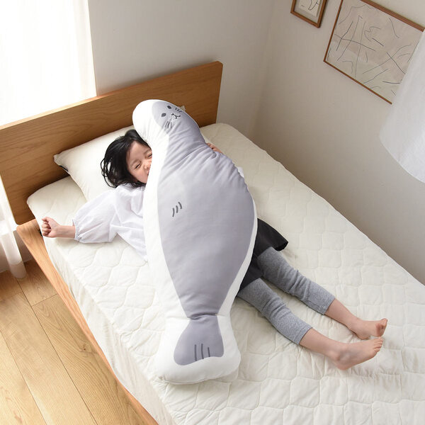 暑がりキッズ＆ベビーが涼しく眠れる！夏の抱っことネンネに「接触冷感」２シリーズで暑さ対策[PR]