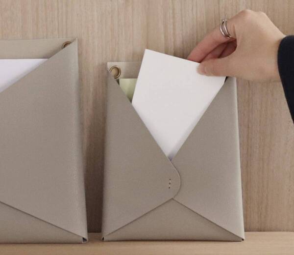 バタバタの新生活は、やることリストにも優先順位を。レターポケットを使いこなして、書類整理を上手に「後回し」【インスタグラマーさんのもの選び】[PR]