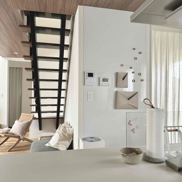 バタバタの新生活は、やることリストにも優先順位を。レターポケットを使いこなして、書類整理を上手に「後回し」【インスタグラマーさんのもの選び】[PR]