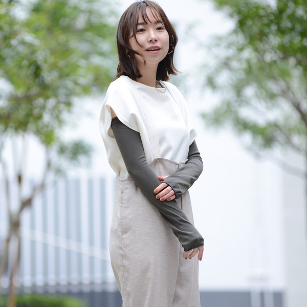 手軽に、でもしっかり日焼け予防したい！そんな願いを叶える「片腕5秒で装着完了アームカバー」スタッフ着用レポート[PR]