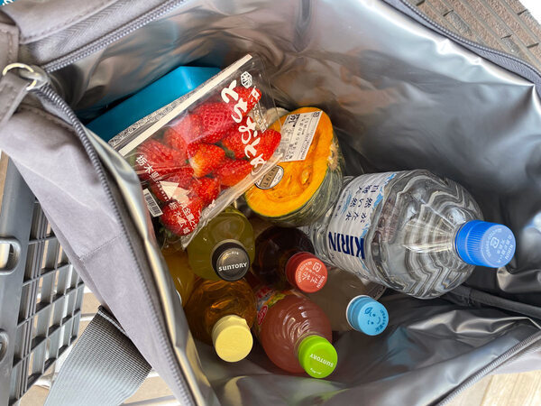 デイリーにもレジャーにも使いやすい！アウトドア過ぎない「bon moment ソフトクーラーバッグ」[PR]