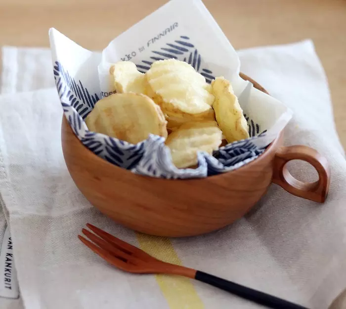 まるでお店みたい!ついつい手が止まらなくなるカリッとホクホク「フライドポテトの作り方」