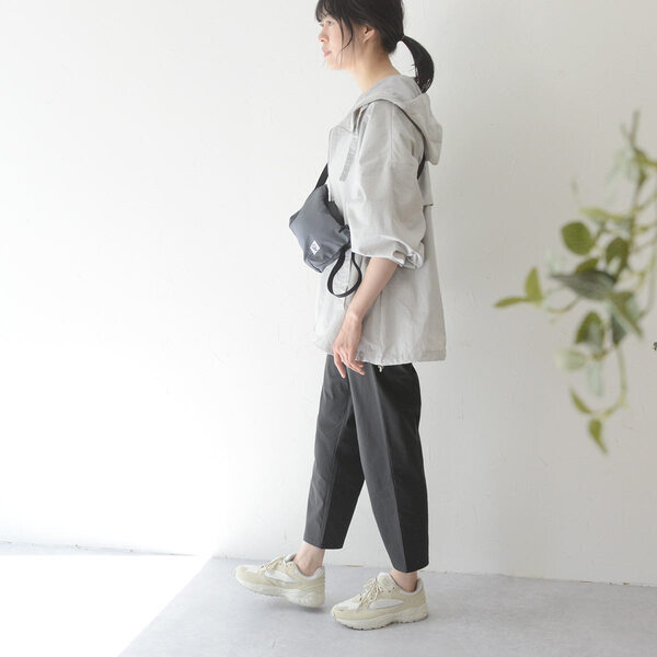 気になる体型もベタつく暑さも解消する、春夏パンツがきっと見つかる！[PR]