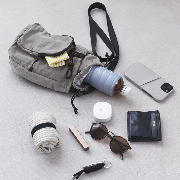 小さめバッグ新時代、いまどきのミニバッグは「しっかりモノの機能派」全４タイプ[PR]