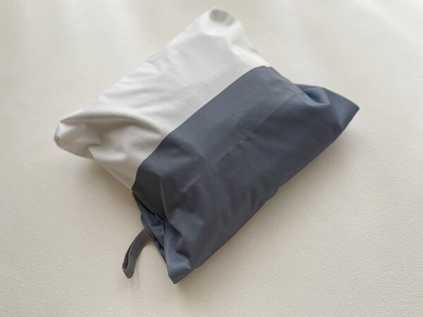 夏の水遊びに便利！ 「濡れたまま収納できる防水ポーチ」