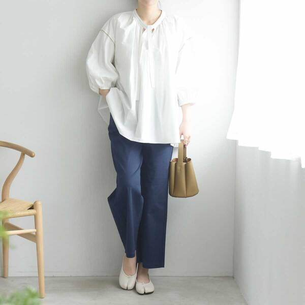 パンツ×シャツがやっぱり無敵。この夏を100％楽しむパンツコーデに、スタッフが挑戦！[PR]