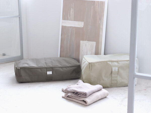 並べて、積んで、見せ置きして。お部屋に馴染む「ボンモマン　コットン調衣装ケース」[PR]