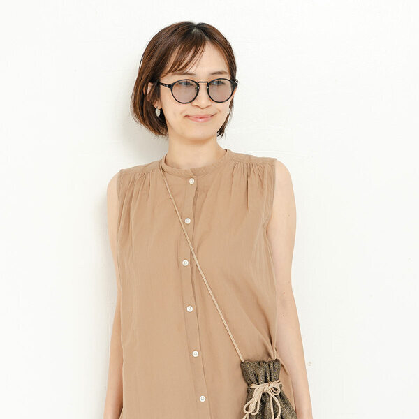 夏の紫外線対策必需品！「ATELIER BRUGGE（アトリエブルージュ）ボストンサングラス」スタッフコーディネート一挙公開[PR]