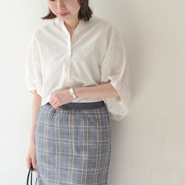 夏を気持ち良く過ごすために。快適指数を上げる、今どきの賢いトップス選び！[PR]