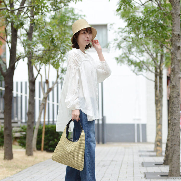 夏を気持ち良く過ごすために。快適指数を上げる、今どきの賢いトップス選び！[PR]