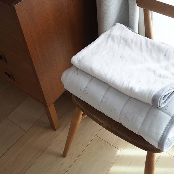 暑がりさんも、ぐっすりおやすみ。夏のお昼寝にぴったりなキッズひんやり寝具のはなし【インスタグラマーさんのもの選び】[PR]