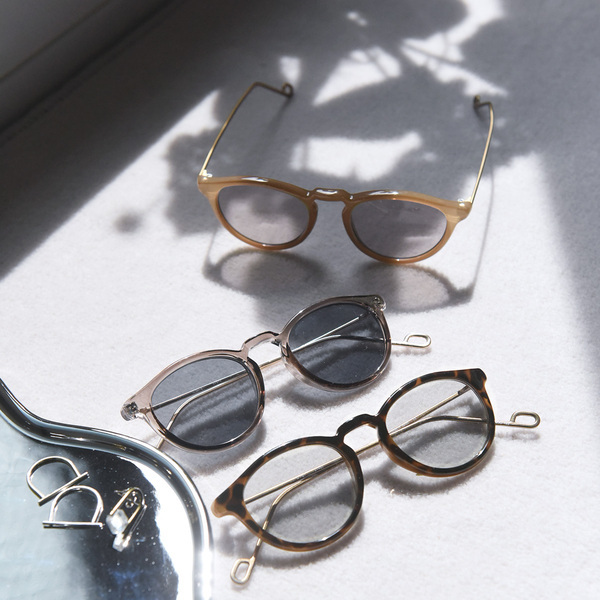 夏のマンネリコーデに小さな冒険「小顔見えフレーム」NEWアイウェア入荷！[PR]