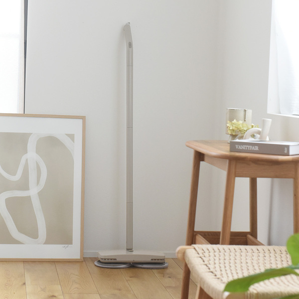 電動モップもコードレスの時代！階段、ベッド下、ペットの後始末、どこでも水拭きス～イスイ[PR]