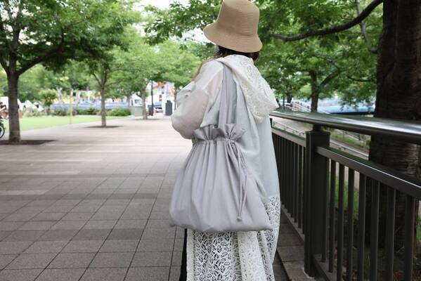 １つで何通りもの使い方ができて、荷物がスッキリ！旅上手になれるbon moment トラベルグッズ3選[PR]