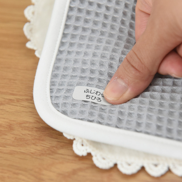 ついに登場！アンジェの北欧風お名前シールに「布に貼れるタイプ」できました[PR]