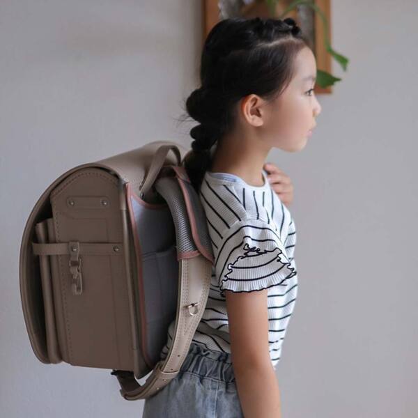 「あるとないとでは全然違う！」薄着の季節、肩に食い込むランドセルの負担を軽減【インスタグラマーさんのもの選び】[PR]