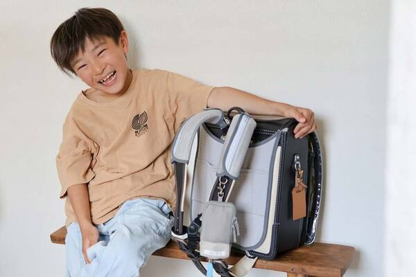「あるとないとでは全然違う！」薄着の季節、肩に食い込むランドセルの負担を軽減【インスタグラマーさんのもの選び】[PR]