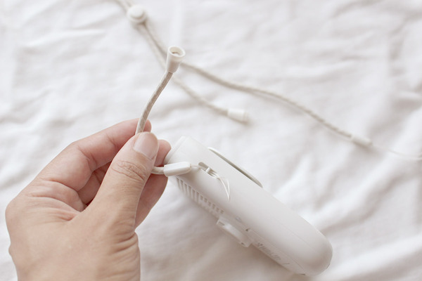 日傘やリュックに装着OK！　クリップ式で使い道広がる「4wayハンズフリーファン」