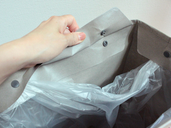 資源ゴミから日用品まで。家中の生活感をスタイリッシュに隠す「bon momentペーパーダストボックス」[PR]